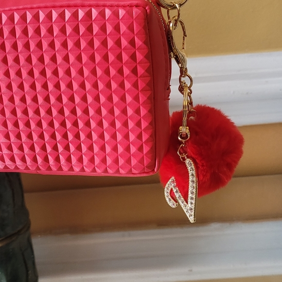 Host post 🥳💥💥💥Valentino💥💥💥 - Picture 6 of 12